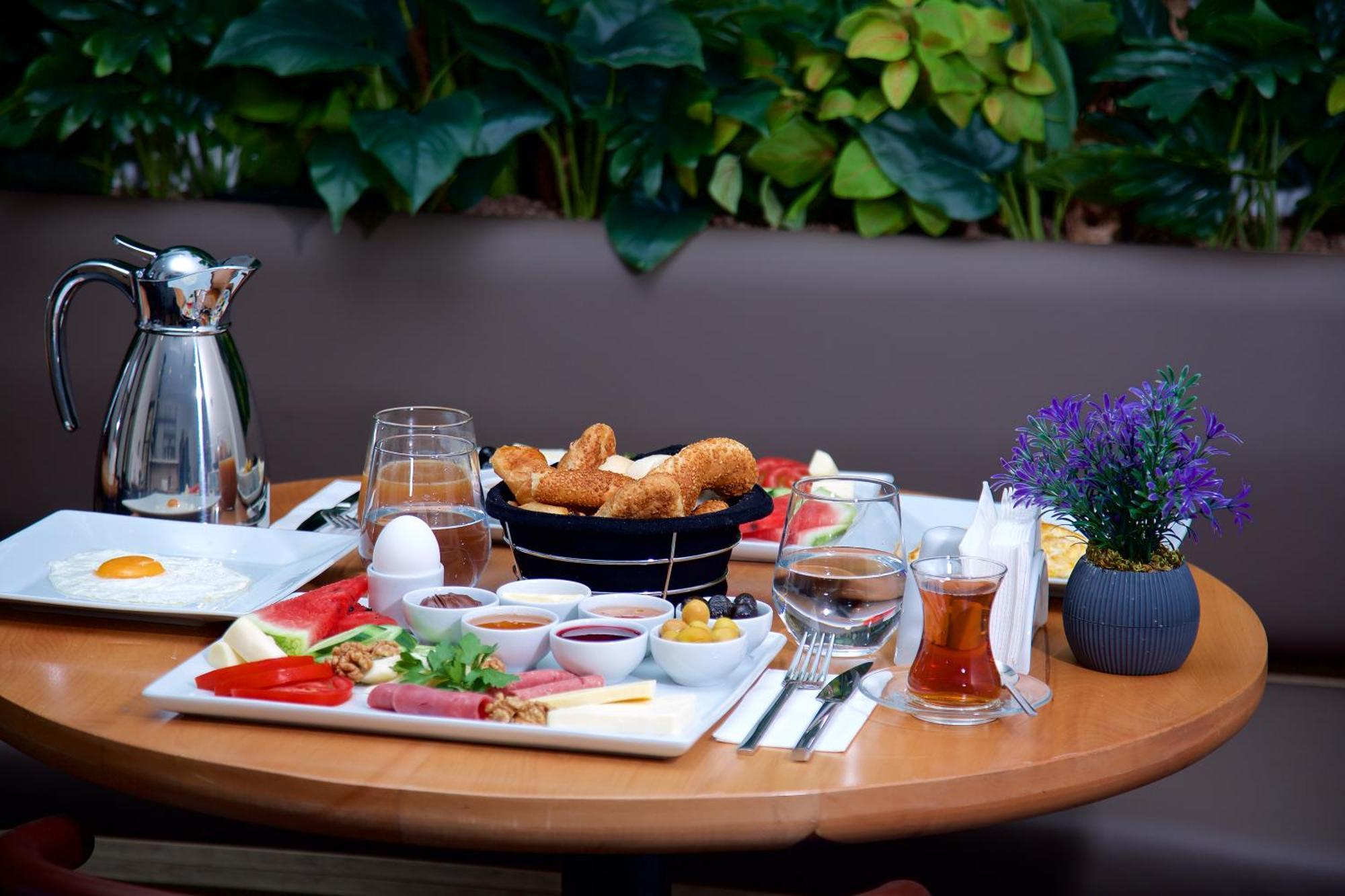 Hotel Joy Taksim Istanbul Exterior foto